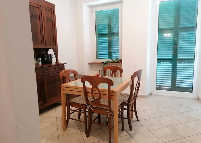 Nicoletta House